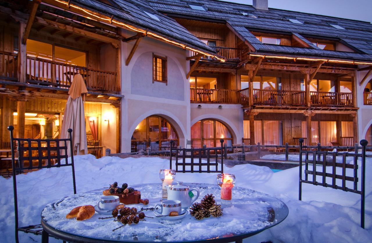 Hotel & Spa La Ferme De L'Izoard Арвьё Экстерьер фото