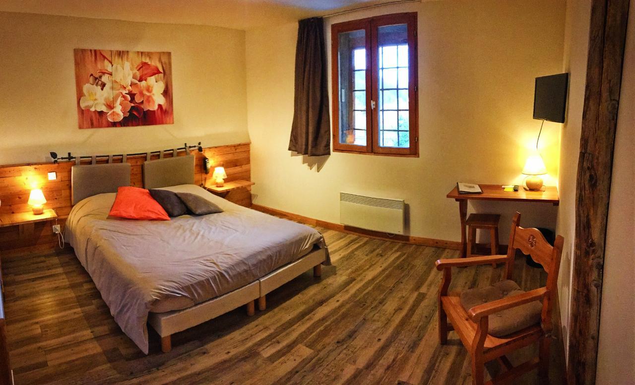 Hotel & Spa La Ferme De L'Izoard Арвьё Экстерьер фото