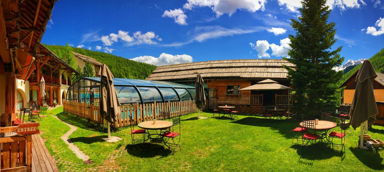 Hotel & Spa La Ferme De L'Izoard Арвьё Экстерьер фото