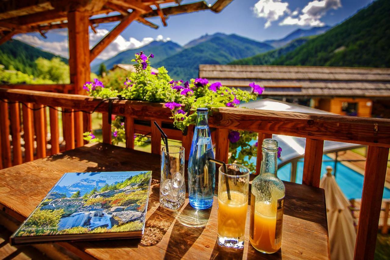 Hotel & Spa La Ferme De L'Izoard Арвьё Экстерьер фото